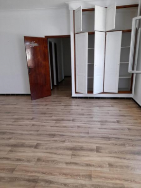 Appartement F2 dans un quartier résidentiel